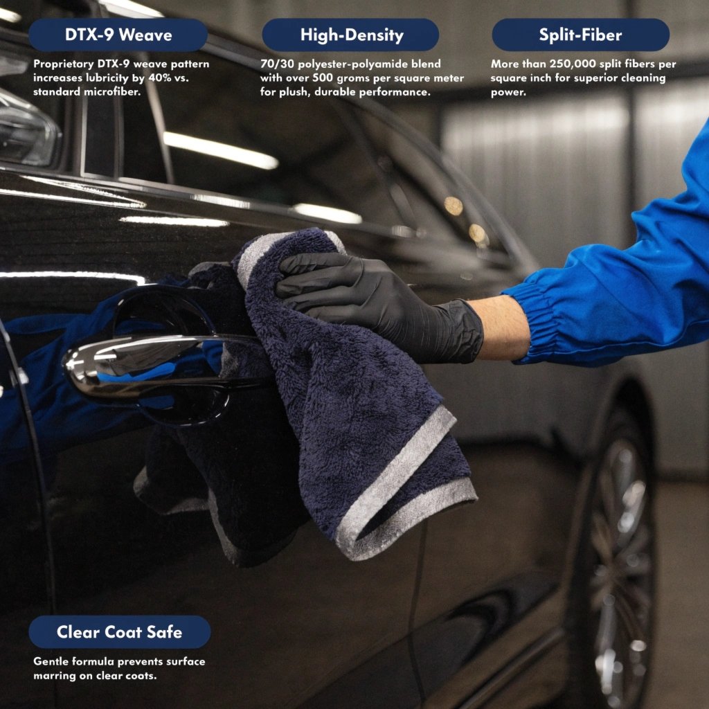 Professional-grade car detailing microfiber towels